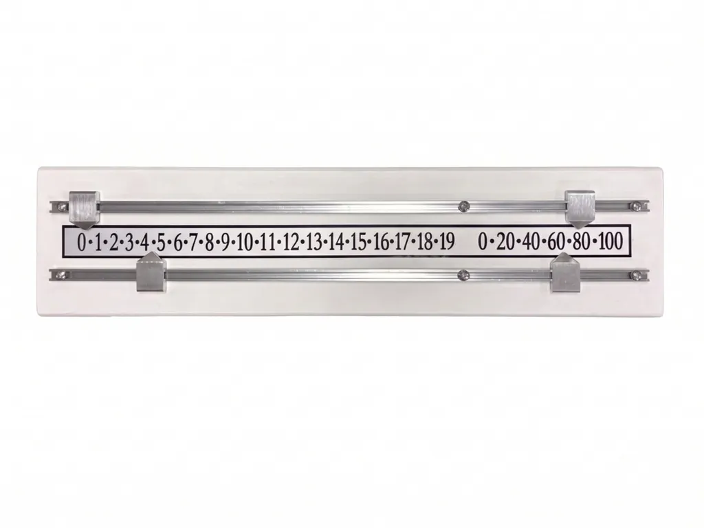 [5b-whc] Wooden Snooker Scoreboard (White, Chrome).webp