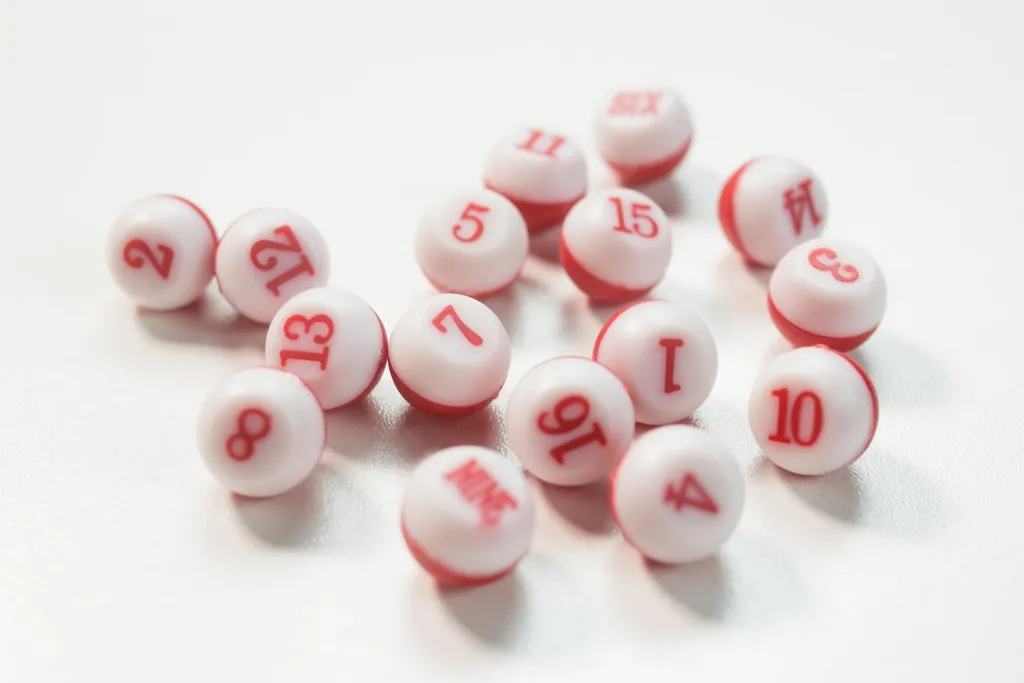 [13b-b] Plastic Kelly Pool Marbles